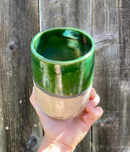 Load image into Gallery viewer, Green Beatle Vase