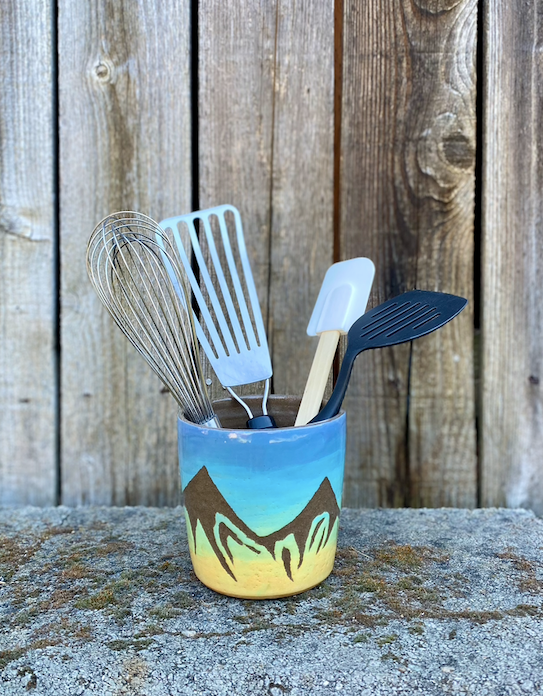 Mountain Utensil Holder