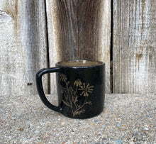 Load image into Gallery viewer, Pair of Flower Mugs (8 oz)
