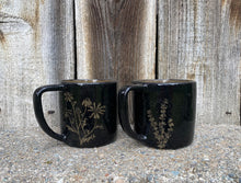 Load image into Gallery viewer, Pair of Flower Mugs (8 oz)
